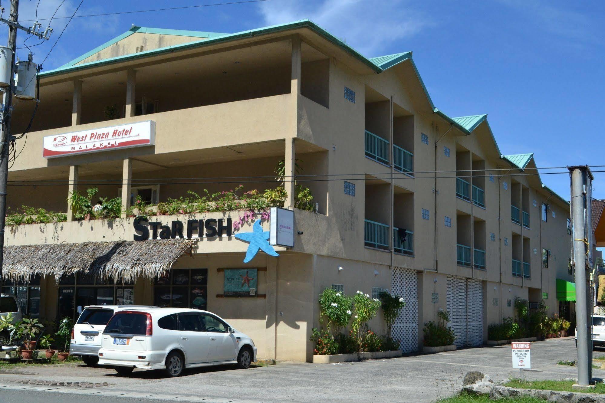 West Plaza Malakal Hotell Koror Eksteriør bilde